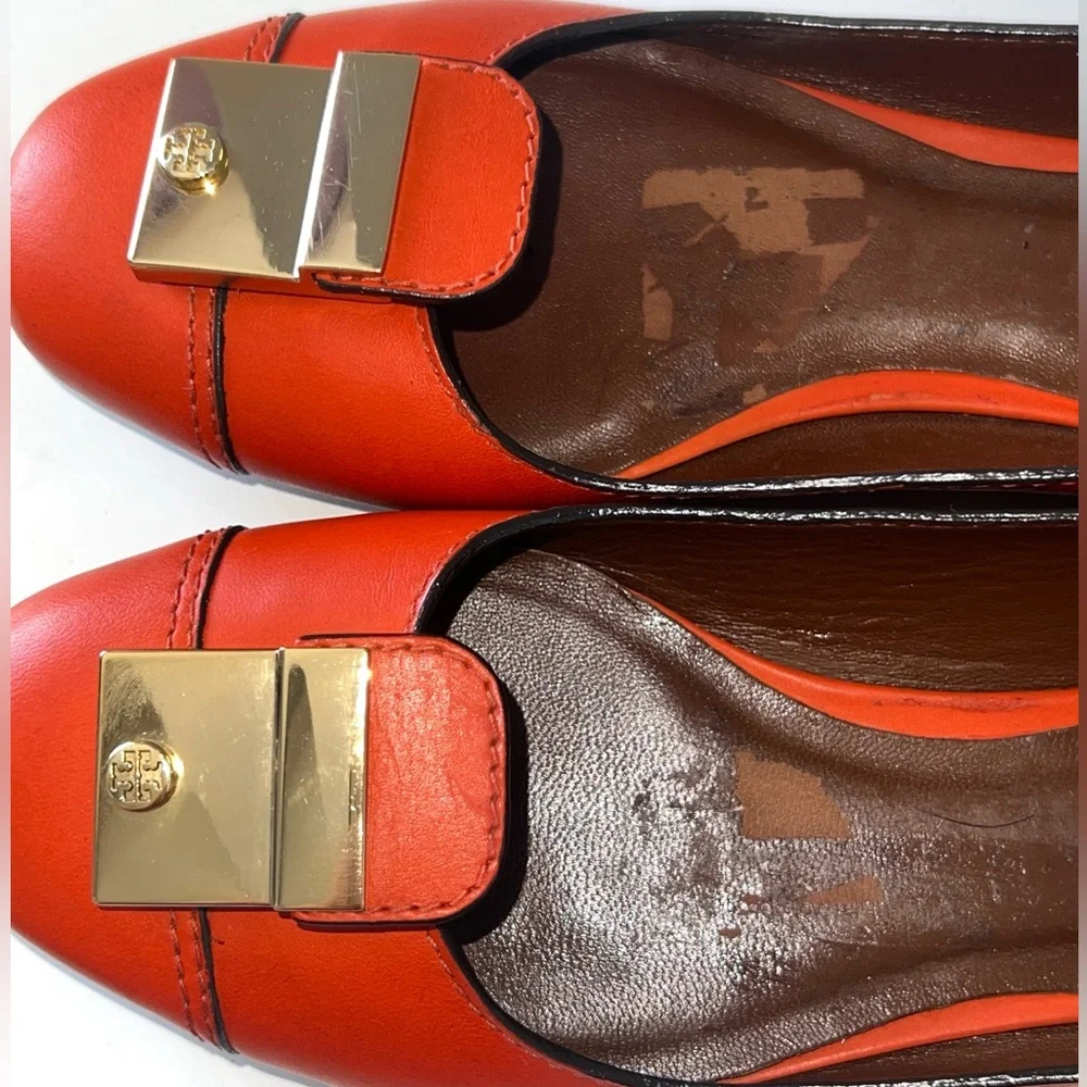 Tory Burch woman’s flat orange shoes size‎ 5